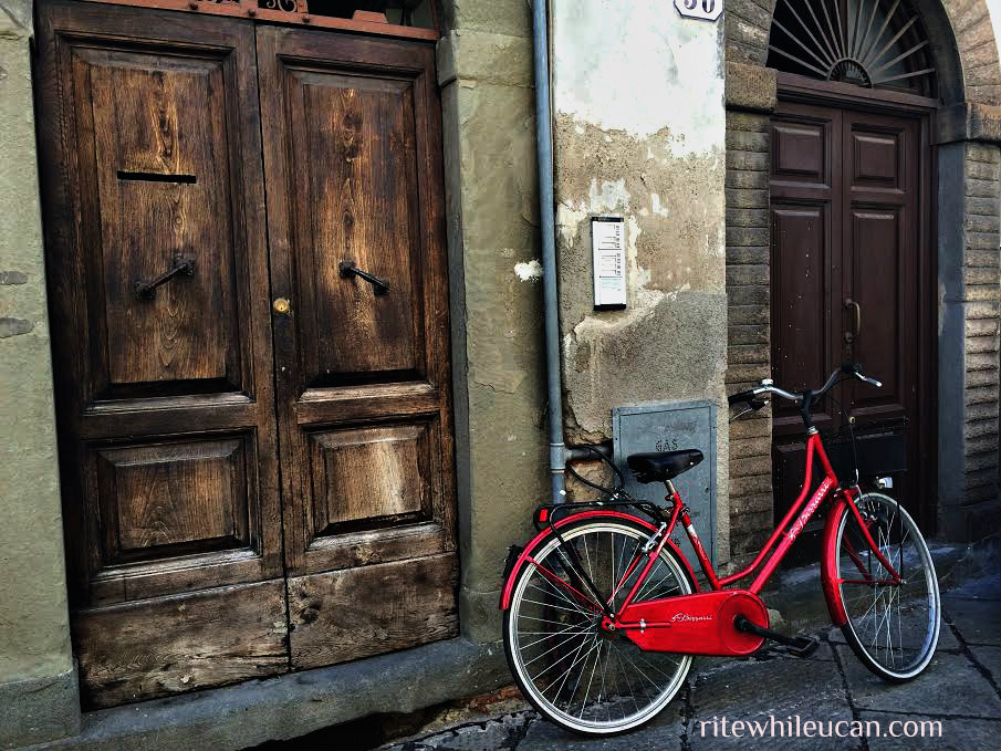 mail boxes, italy, mail, snailmail,