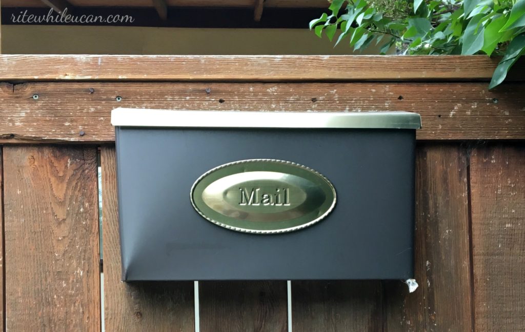 Mailbox style